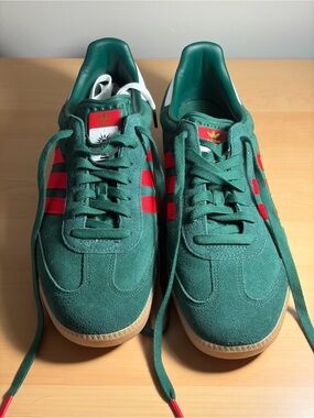 Adidas Men’s Samba size 13 - FIFA Portugal
